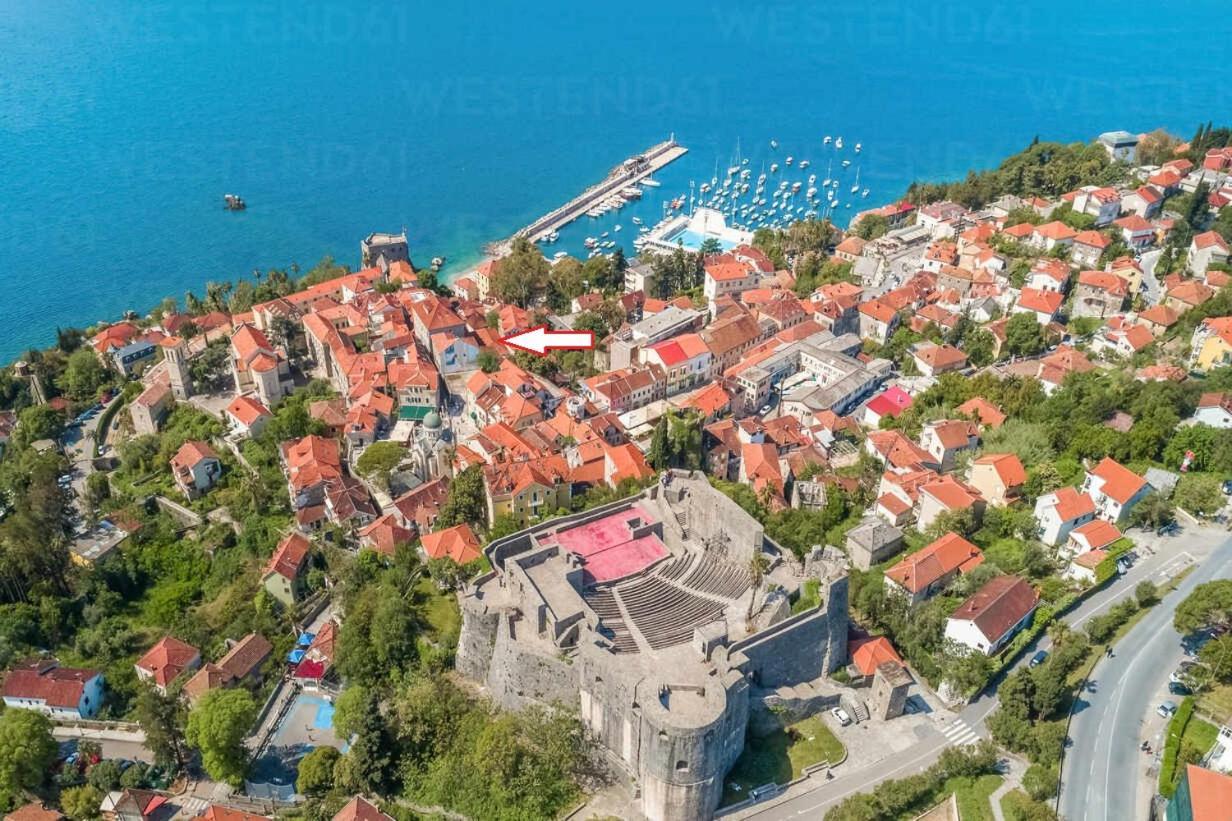 Apartment Old Town Χέρτσεγκ Νόβι Εξωτερικό φωτογραφία
